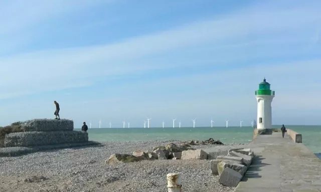 Bild: Nexans liefert Seekabel zur Energieübertragung in Frankreichs erstem Offshore-Windpark