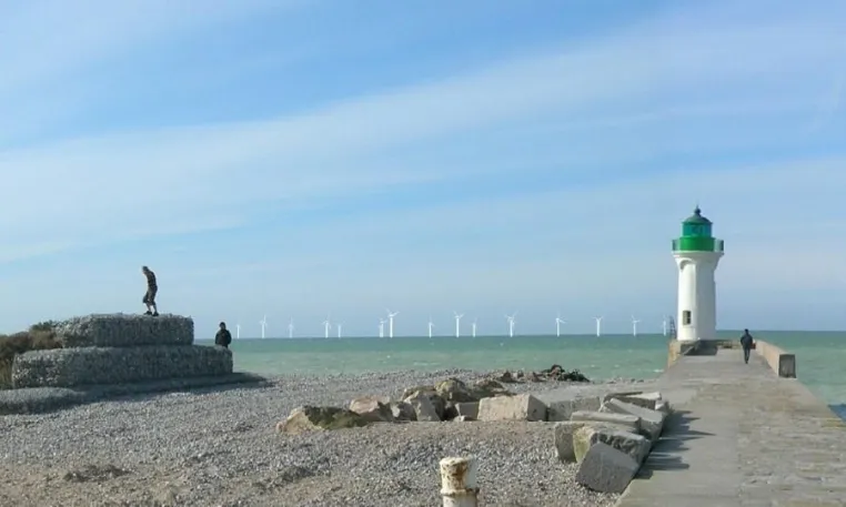 Bild: Nexans liefert Seekabel zur Energieübertragung in Frankreichs erstem Offshore-Windpark