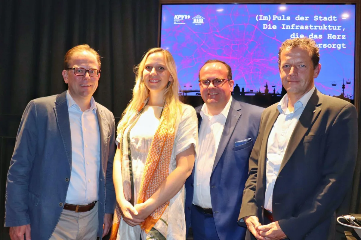 BHB-Talk: Manuel Pretzl, Melanie Hammer, Clemens Baumgärtner, Wolfgang Wittmann (v.l.n.r.) (c) BHB B