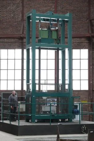 Bild: Zertifizierte Werkstoffprüfung im akkreditierten Prüflabor