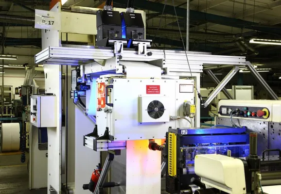 Bild: Von UV bis Infrarot - das komplette Spektrum für effiziente Druckprozesse