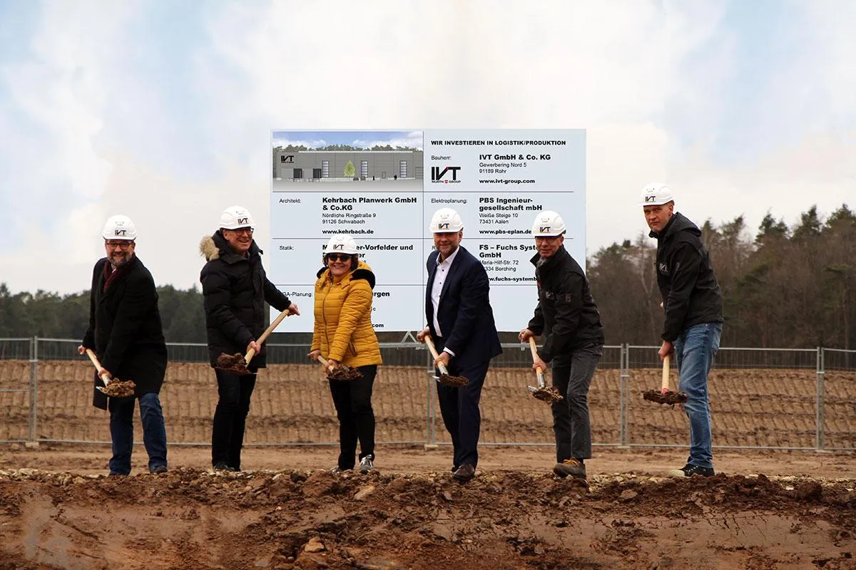 Spatenstich bei IVT in Rohr (Bild: IVT)