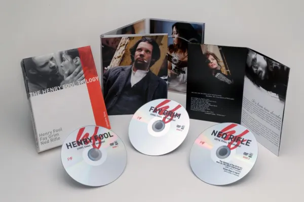 Hal Hartleys HENRY FOOL Trilogie DVD/Blu-ray Box, erhältlich ab 19.02.2018 Bild: Hal Hartleys HENRY FOOL Trilogie DVD/Blu-ray Box, erhältlich ab 19.02.2018