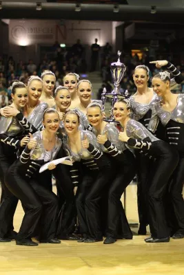 Bild: Füchse-Danceteams gelingt dreifache Titelverteidigung