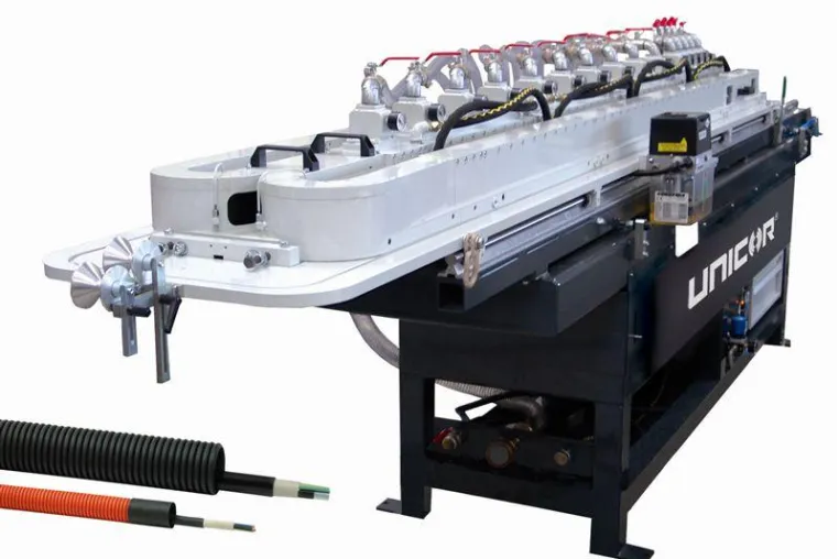 UNICOR - Effiziente in-line Rohr-in-Rohr-Produktion und Kabeleinzug mit UNICORs UC 58/90 V und UC 58/120 V Bild: UNICOR - Effiziente in-line Rohr-in-Rohr-Produktion und Kabeleinzug mit UNICORs UC 58/90 V und UC 58/120 V
