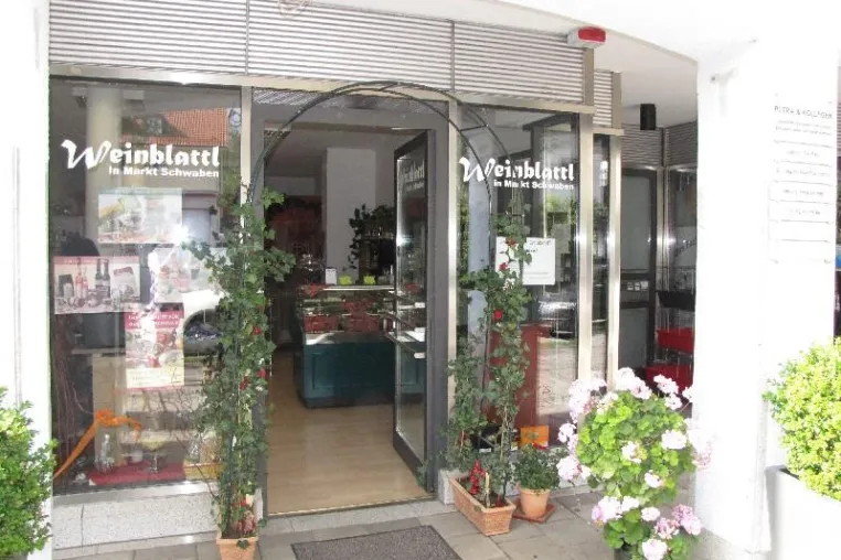 Bild: Poesie und Prosecco: Weinprobe und Autorenlesung im Weinblattl in Markt Schwaben