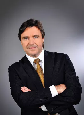 PR und Kommunikation unter neuer Leitung – Thomas H. Mendes verstärkt ab sofort die LOGOCOS Naturkosmetik AG Bild: PR und Kommunikation unter neuer Leitung – Thomas H. Mendes verstärkt ab sofort die LOGOCOS Naturkosmetik AG