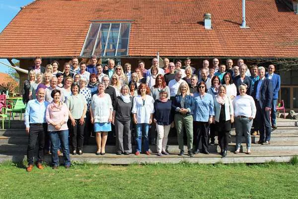 Die Liebenau Teilhabe gemeinnützige GmbH ehrt 110 langjährige Mitarbeiter Bild: Die Liebenau Teilhabe gemeinnützige GmbH ehrt 110 langjährige Mitarbeiter