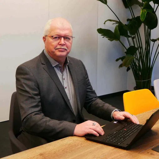 Bild: Wolfram Klein stärkt im strategischen Management die Unternehmensentwicklung bei GEMAC Chemnitz GmbH