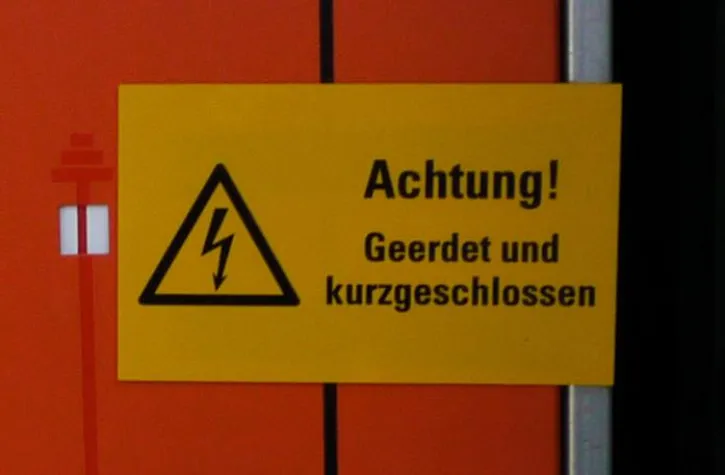 Bild: Einer muss den Kopf hinhalten