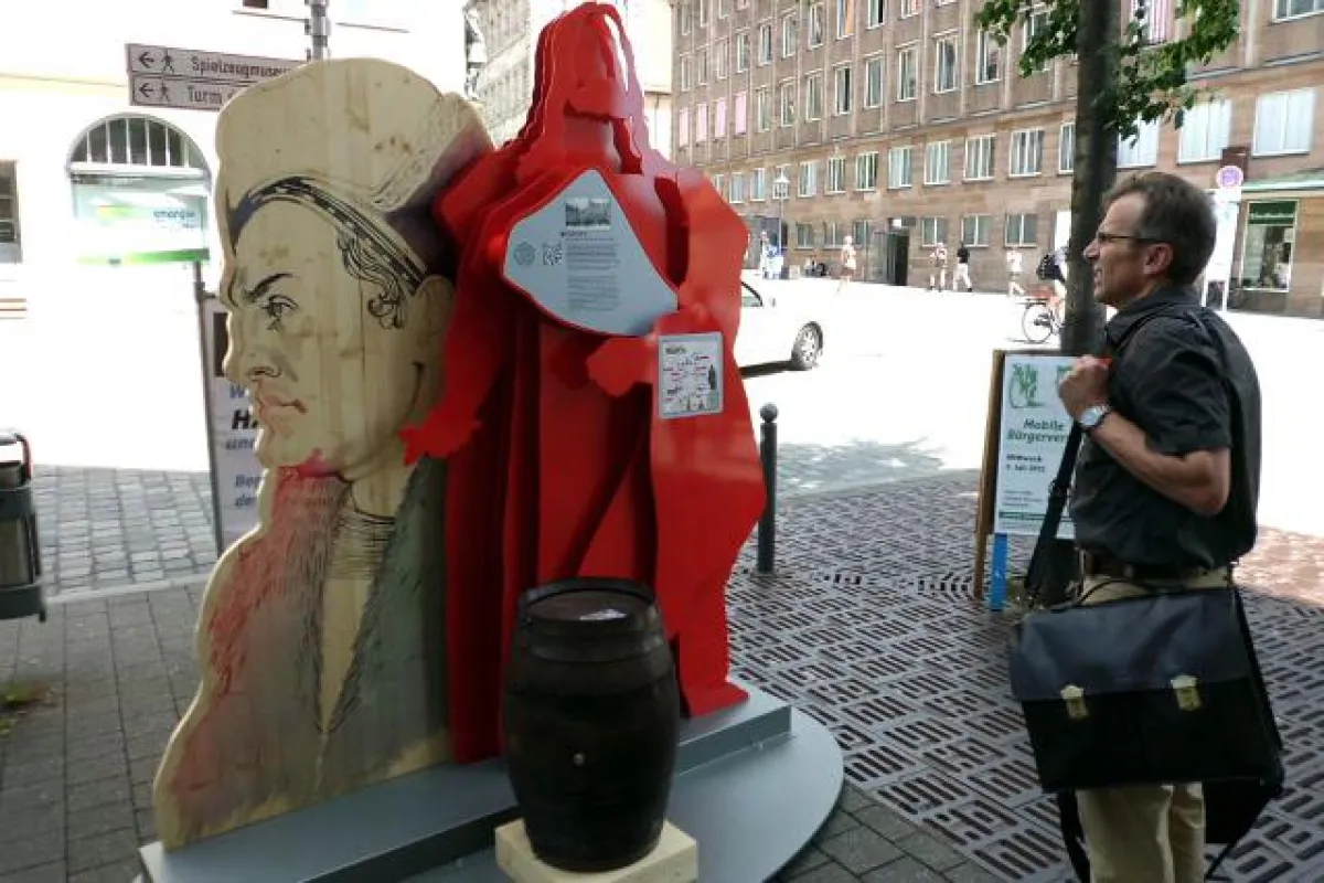 Dürers Nachbarschaft - 29.06. bis 02.09.12 Freiluftausstellung im Nürnberger Burgviertel