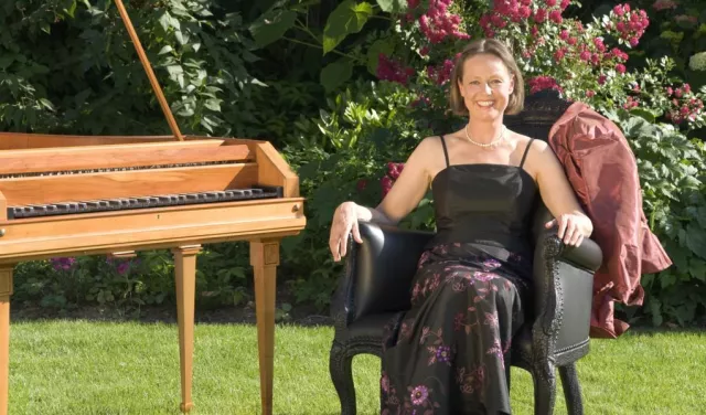Bild: 26.09.2020: Urte Lucht (Fortepiano) spielt drei Generationen von Mozart