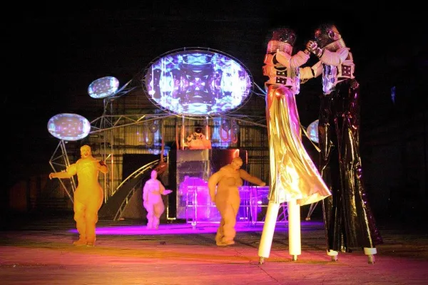 Bild: Science-Fiction-Theater „Planet Lem“ am 4. und 5. August 2011 Open-Air in Berlin