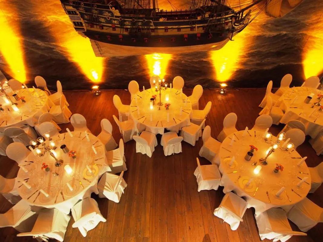 Event in Mitten des Museums