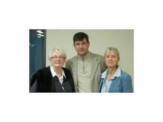 Bild: axanta AG vermittelt CNC-Bearbeitungsunternehmen an neuen Eigentümer