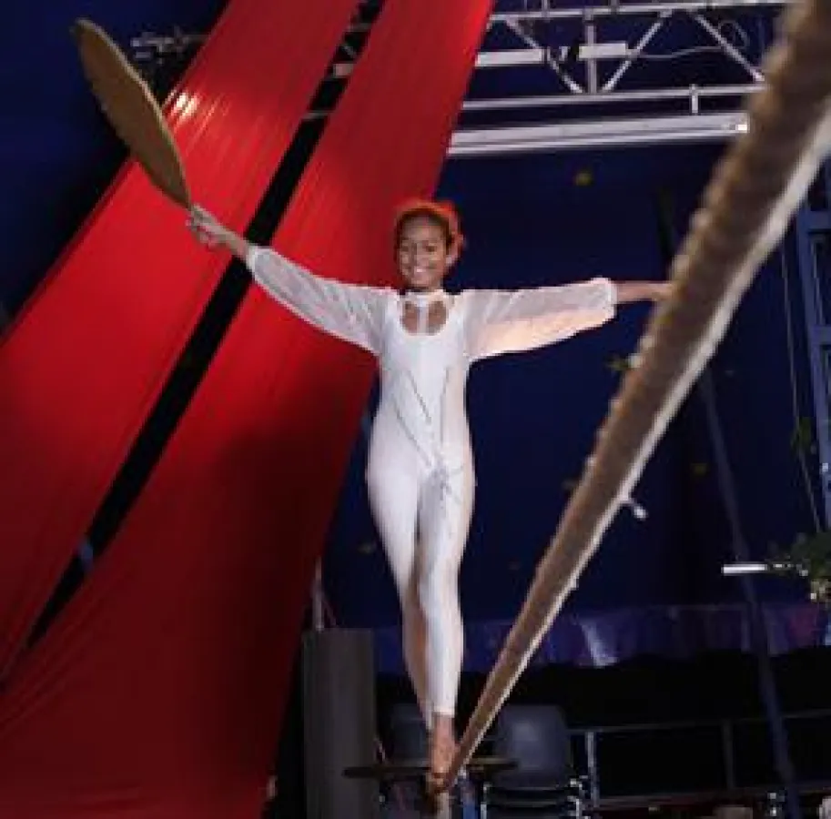 Der Balanceakt zwischen hohem künstlerischen Niveau & sozialer Arbeit ? für CABUWAZI ein Kinderspiel