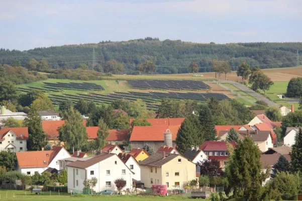 Bild: Bürgerbeteiligung an neuen Solarparks in Mittelhessen