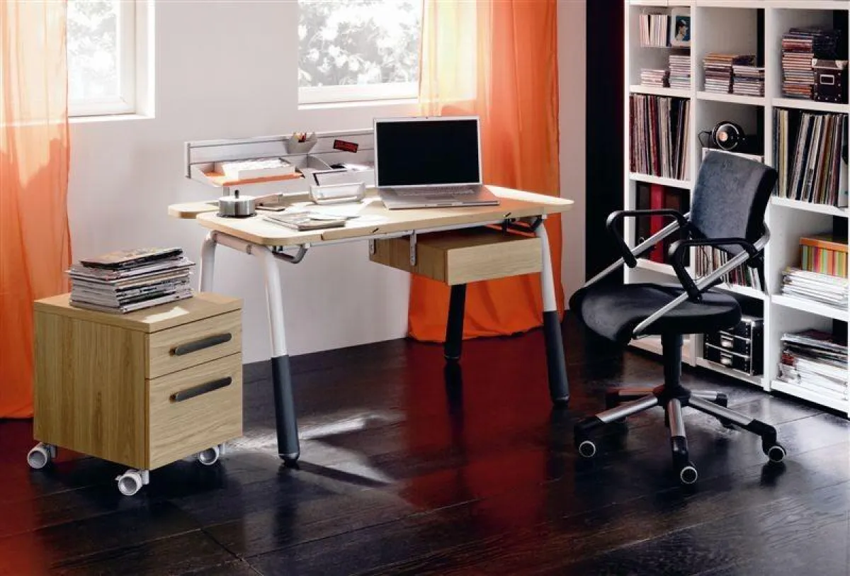 Tolle Optik, funktionale Ausstattung und geprüfte Sicherheit: XPERT und SPOT von hülsta wachsen ergonomisch mit.