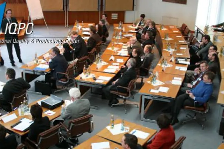 Bild: Forderungsmanagement-Konferenzen IS-U/CCS und Telekommunikation: Restplätze vorhanden