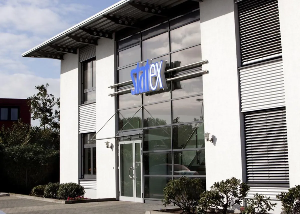 Firmengebäude am Standort in Bremen / Company building at the location in Bremen © STATEX