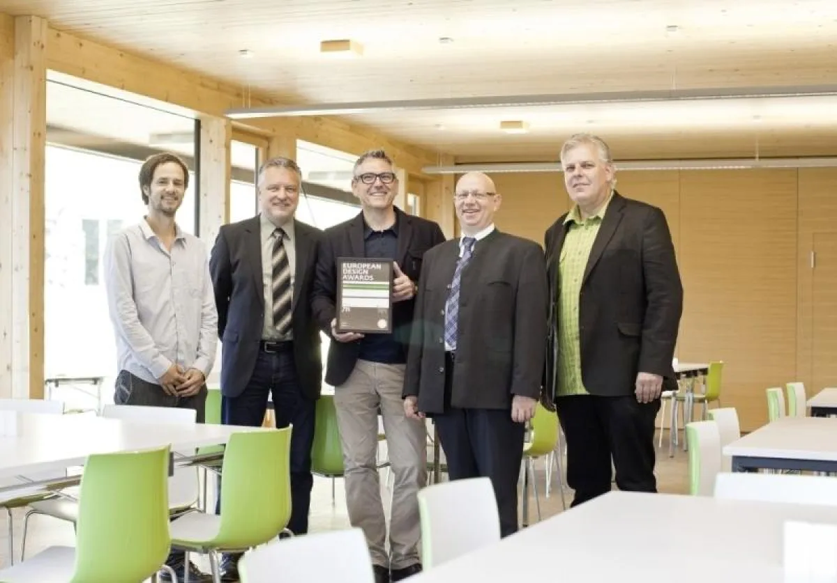 Erst European Design Award und jetzt IIIDaward für die Kommunikationsgestalter aus Dornbirn.