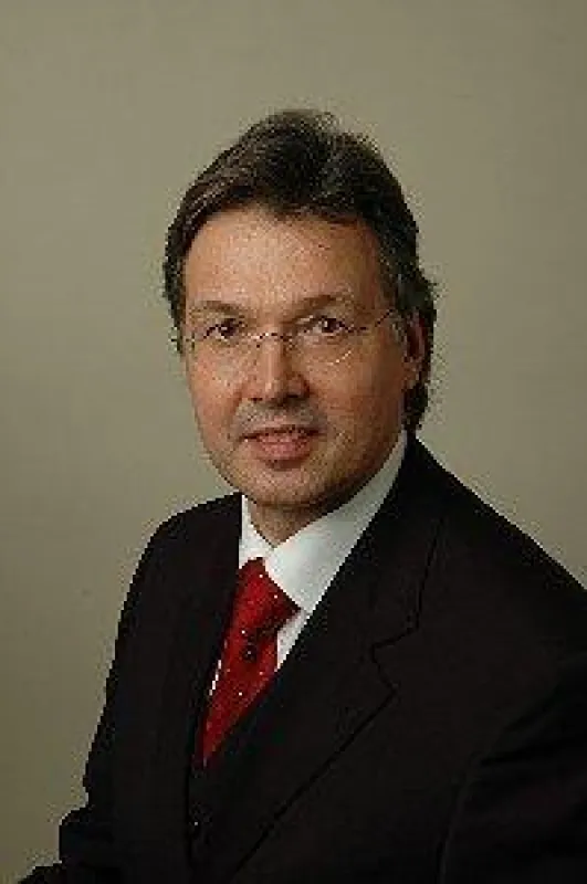 Dr. med.dent. Günter Kau, Präsident des BVAZ