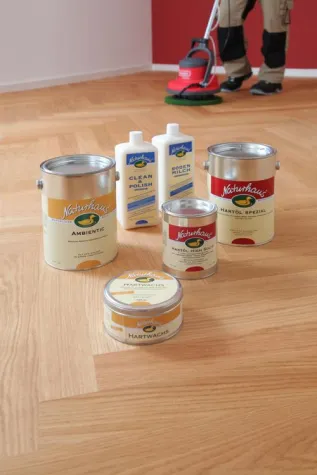 Lösemittelfreie Produkte im Fokus der Bau 2013 Bild: Lösemittelfreie Produkte im Fokus der Bau 2013