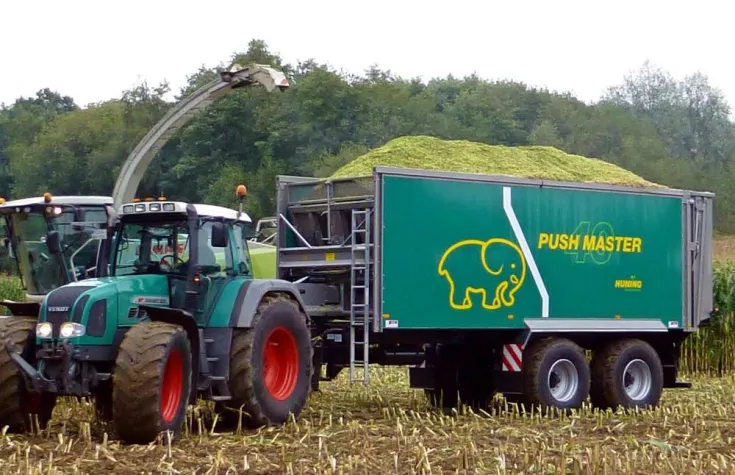 Bild: Push Master 40: effektiver Abschiebewagen der Huning Gruppe