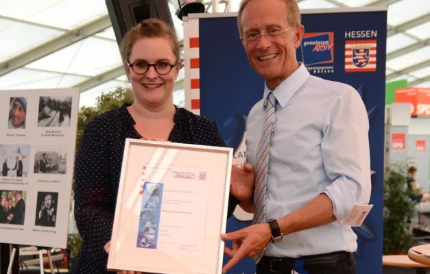 Bild: Hessische Staatskanzlei zeichnet Micromata als 'Unternehmen des Monats Juni 2015' aus