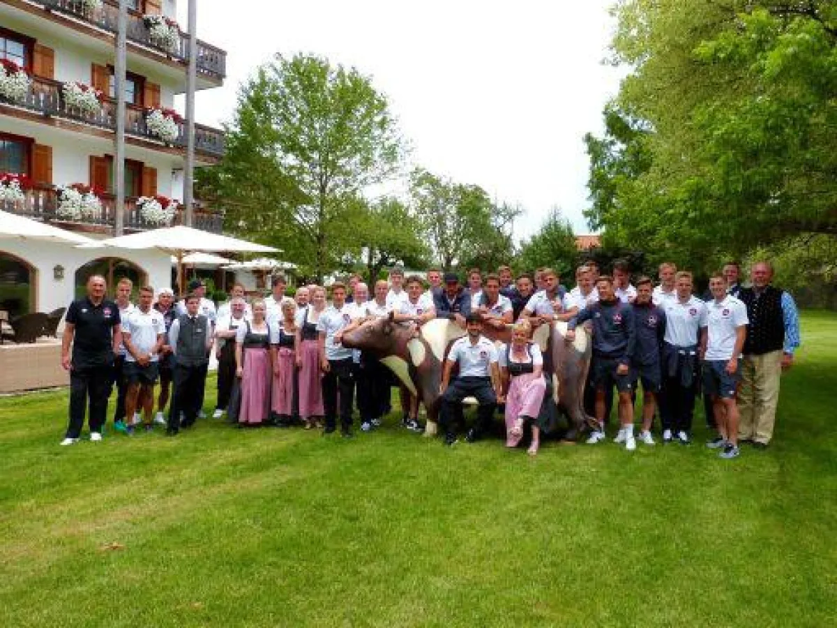 1. FC Nürnberg mit Golf Resort Achtental Team_Copyright Golf Resort Achental