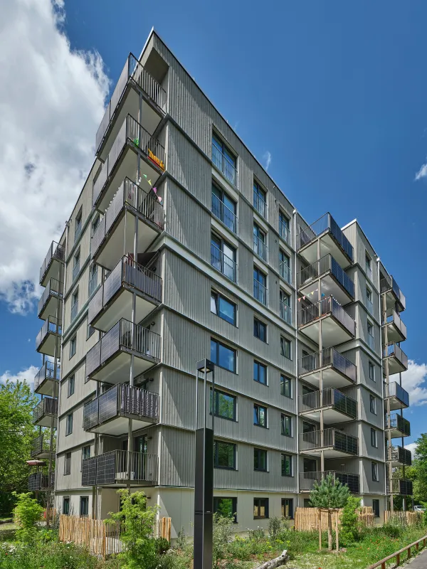 Sanierung und Aufstockung München Allach (© Huber & Sohn)