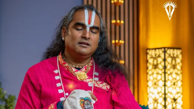 Bhakti Marga Bringt Menschen Durch Hingabe Näher An Die Spiritualität Heran Bild: Bhakti Marga Bringt Menschen Durch Hingabe Näher An Die Spiritualität Heran
