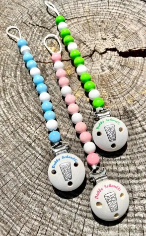 Dubbe Schnulli - Neue Schnullerketten im Verkauf Bild: Dubbe Schnulli - Neue Schnullerketten im Verkauf