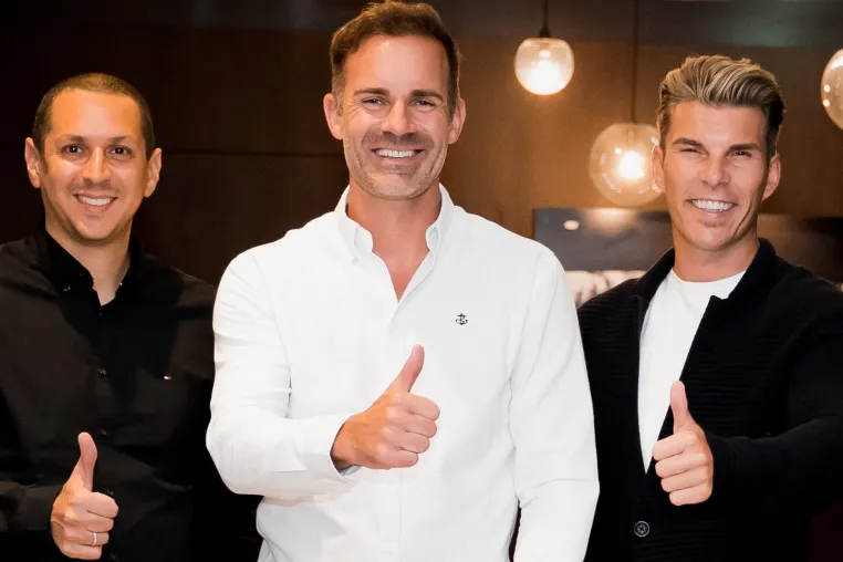 Bild: Der Markt stagniert, hello again expandiert 
