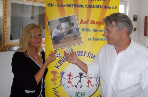 SOS für Kinder in Not - Zusammenarbeit mit Kinderhilfswerk ICH e.V. besiegelt Bild: SOS für Kinder in Not - Zusammenarbeit mit Kinderhilfswerk ICH e.V. besiegelt