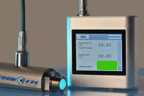 Bild: ZESTRON® EYE – das erste automatische Konzentrationsmesssystem feierte erfolgreiche Weltpremiere auf der SMT