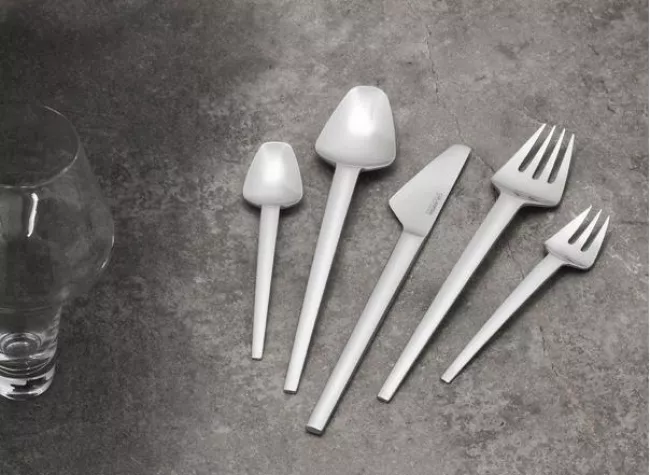 Bild: FINA Besteck und Salat- und Servierbesteck