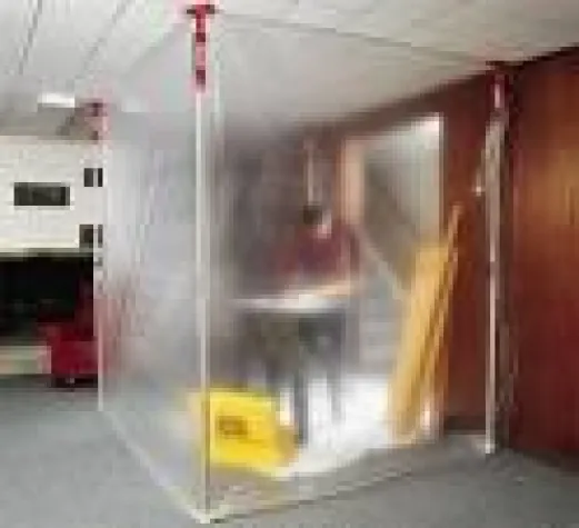 Bild: Staubschutzwand Zipwall - Wirtschaftliche Vorteile - Interview