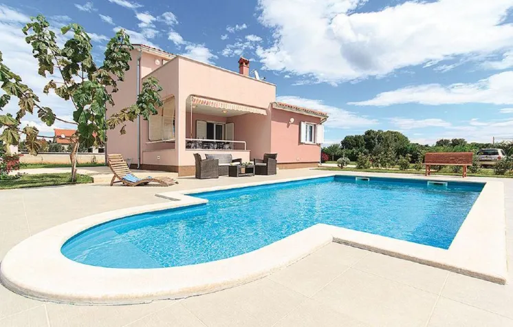 Bild: Ferienhaus Pula: Kultur direkt am Meer