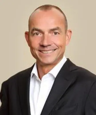 Bild: Hilton ernennt Martin Rinck als neuen Global Head, Luxury and Lifestyle Group