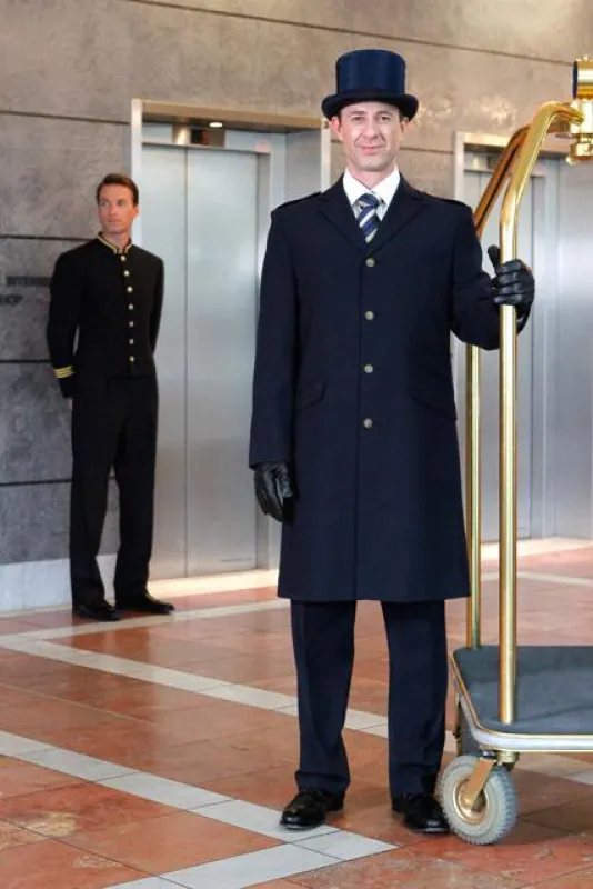 Hotelbekleidung für Doorman / (c) Alf Maron