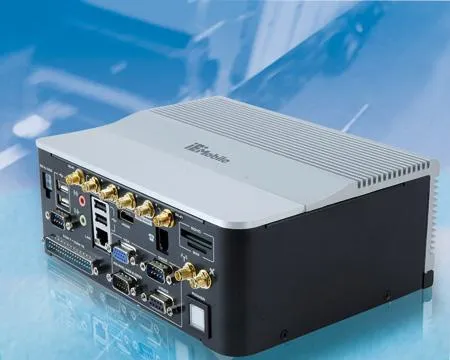 Bild: Fahrzeug Daten-Server mit Überwachungsfunktion