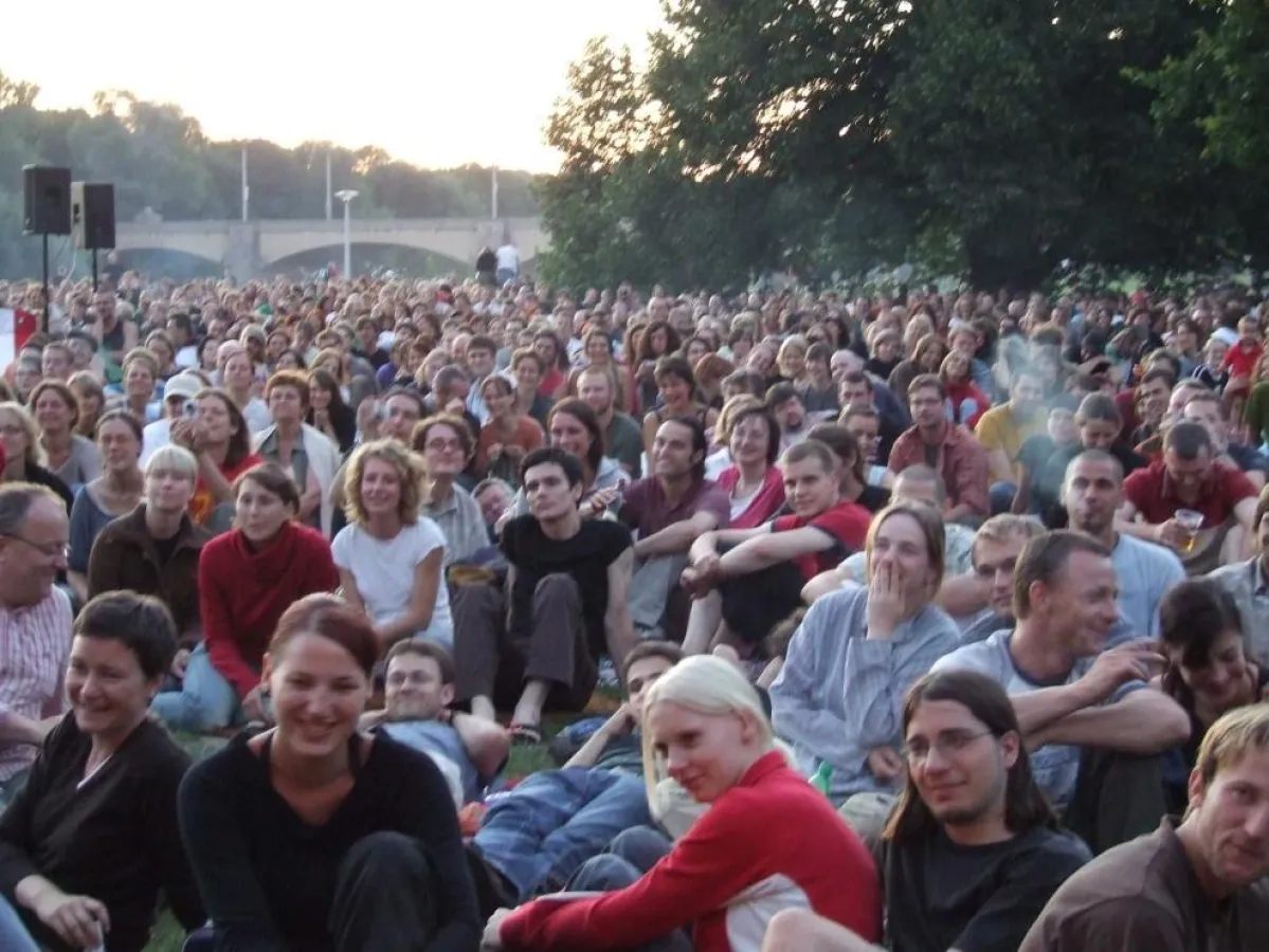 Besucher des Hörspielsommer Open-Air Festivals 2006