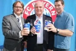 Molkerei Weihenstephan wird offizieller Ernährungspartner des FC Bayern München Bild: Molkerei Weihenstephan wird offizieller Ernährungspartner des FC Bayern München
