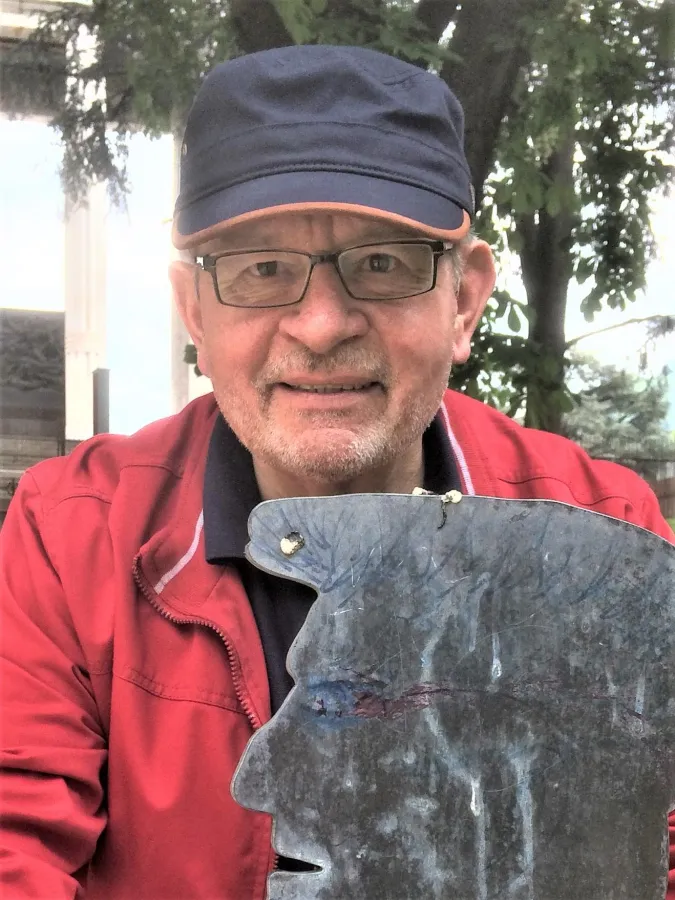 Der Schriftsteller Rudolf F. Thomas begeistert mit seinem Roman eine ganze Generation.