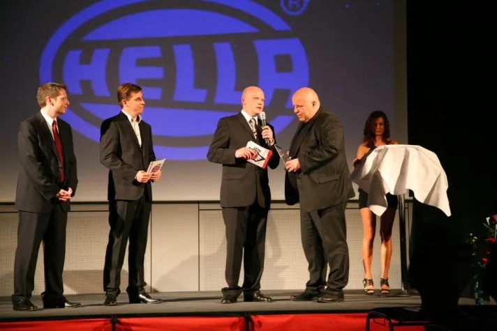 Bild: HELLA bekommt “Tuning THEO 2011“