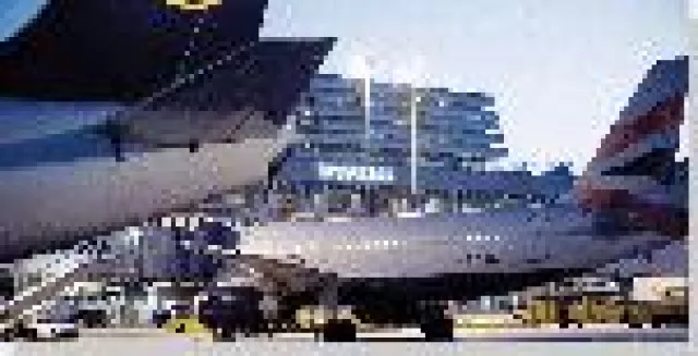 Bild: Flughafen Stuttgart fliegt mit in-GmbH auf Visualisierung von Energieflüssen in Echtzeit