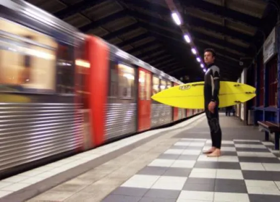 Bild: 2ND MUNICH SURFFESTIVAL - HEIMAT URBANEN SURFENS