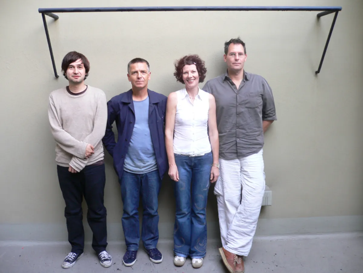 Die Jury, recht gut gelaunt nach getaner Arbeit: Mario Lomabardo, Andreas Gursky, Josefine Raab, Ingo Taubhorn (v.l.n.r.)