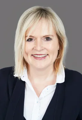 Bild: Regine Guckelsberger ist Head of Sales National bei picturemaxx